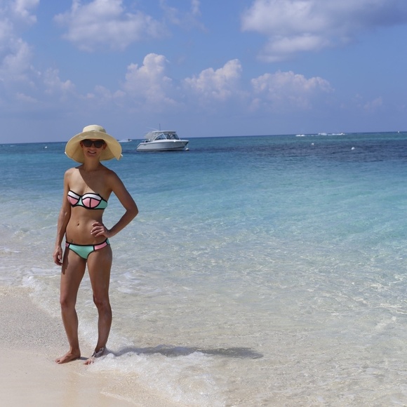 Triangle Neoprene Color Block Bikini Swim Set - Picture 5 of 5